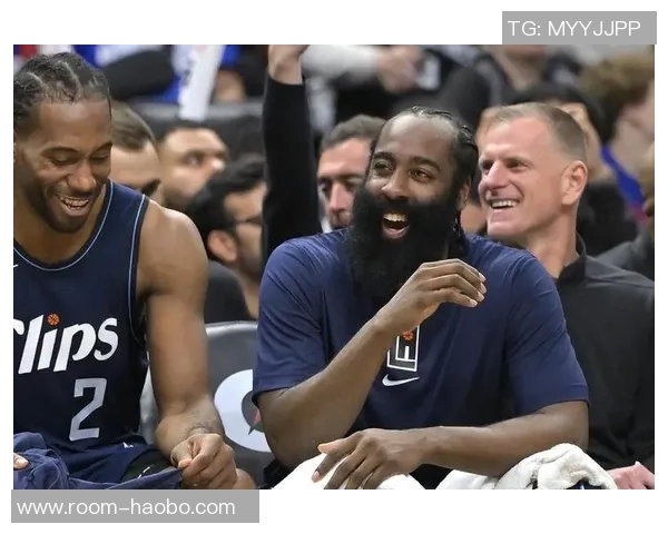 小卡回应与哈登合砍70分并非球队目标强调胜利才是关键